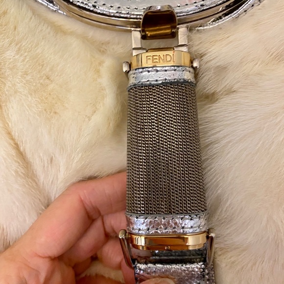 Authentic Fendi vintage fur spy - Picture 8 of 13